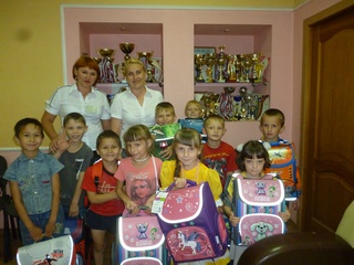 Сотрудники Сбербанка помогают ребятам из уссурийского детского дома