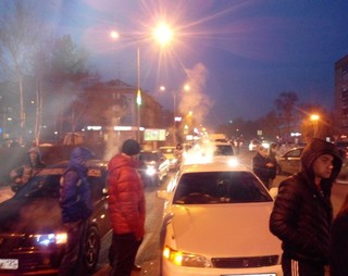  Акцию протеста устроили автомобилисты прямо в центе Уссурийска