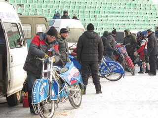 Неудачи уссурийского льда: первенство по мотокроссу в Приморье не обошлось без аварий