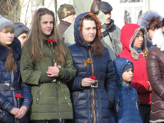 День защитника Отечества начался в Уссурийске с поминовения воинов-победителей