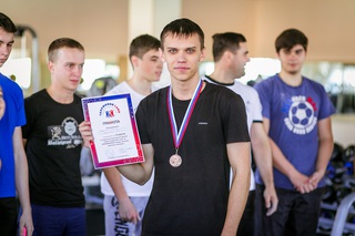 Чемпионат по армлифтингу собрал спортсменов в фитнес-клубе «Taekwondo Land» Уссурийска