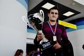 Чемпиона мира по кикбоксингу Александра Захарова в аэропорту встретила уссурийская делегация