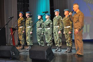 Уссурийцы идут защищать Родину