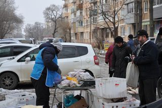 Рейд по местам несанкционированной торговли провели в Уссурийске