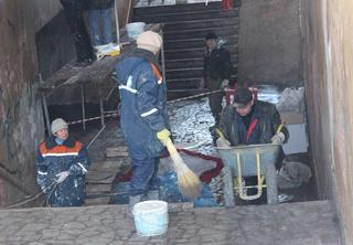 Работы по благоустройству подземного перехода ведутся в Уссурийске