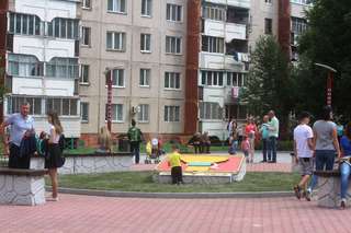 Новый сквер открыли на улице Стаханова в Уссурийске