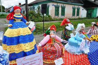 Праздничные гуляния прошли в городском парке Уссурийска