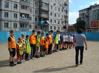 Во дворе дома, расположенном по улице Пархоменко состоялся «Праздник двора»